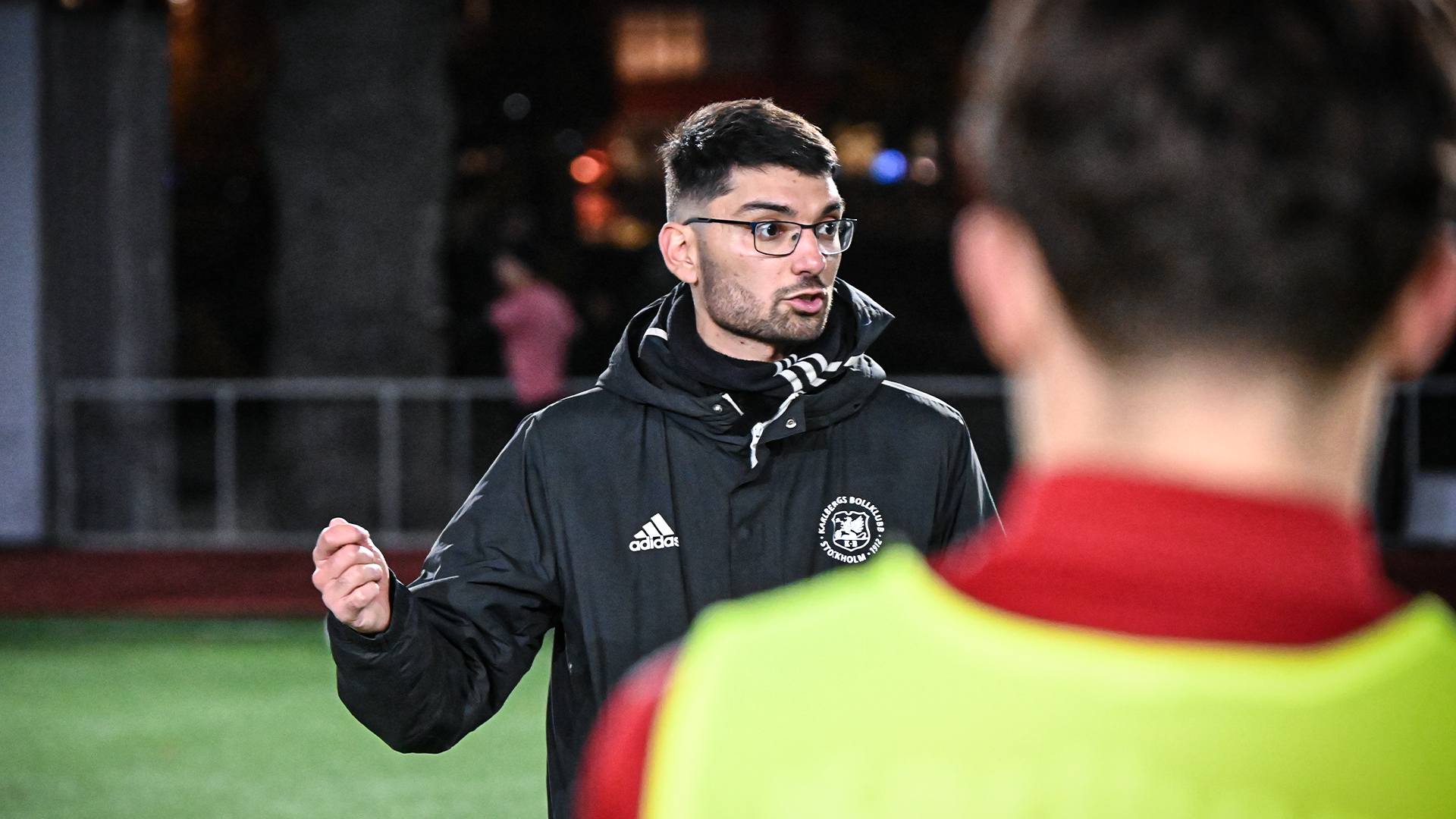 Inslag: En dag med Aydin Arjang